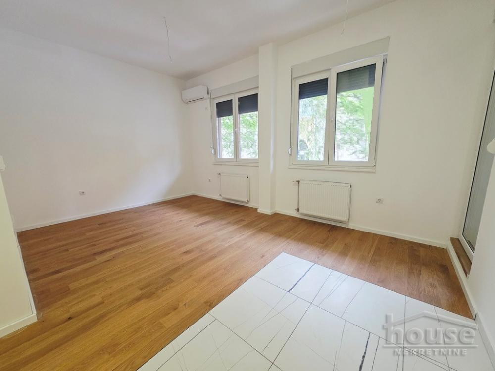 Slika 3 - Stan,NOVI SAD,SAJAM,kv: 29.00, € 105000, ID: 1065709