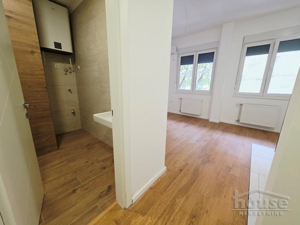 Slika 7 - Stan,NOVI SAD,SAJAM,kv: 29.00, € 105000, ID: 1065709