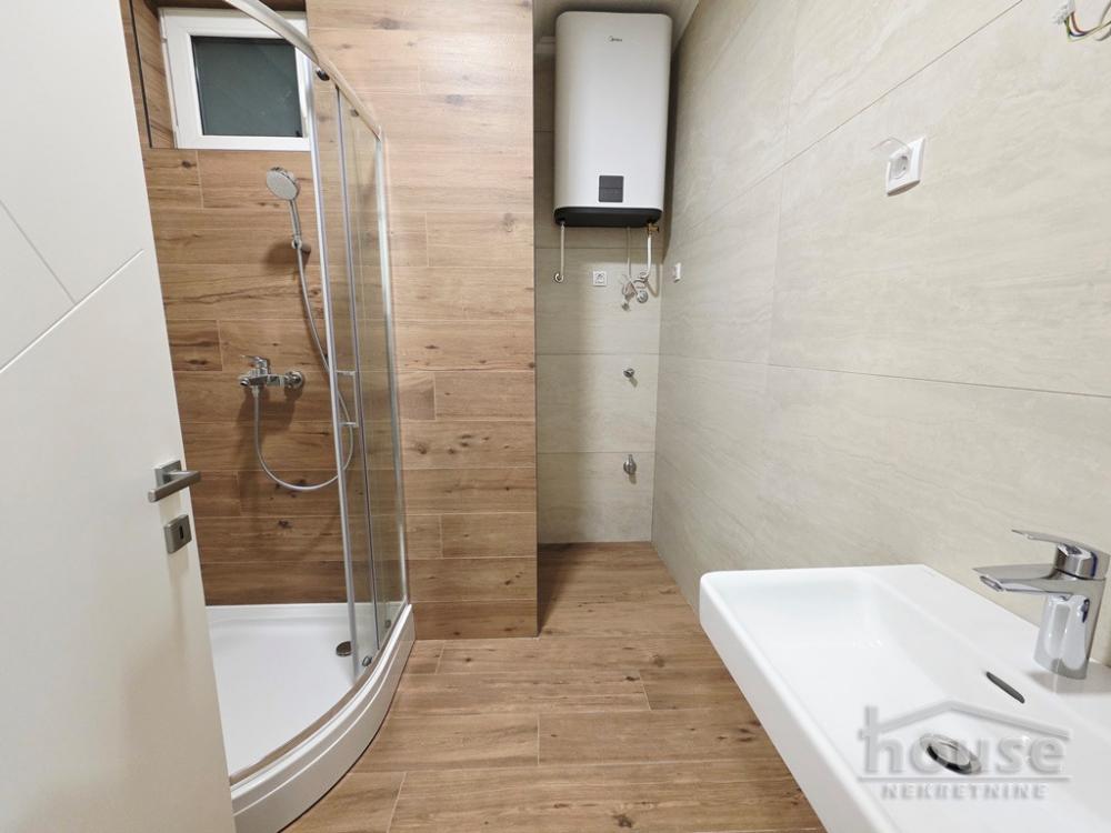 Slika 5 - Stan,NOVI SAD,SAJAM,kv: 29.00, € 105000, ID: 1065709
