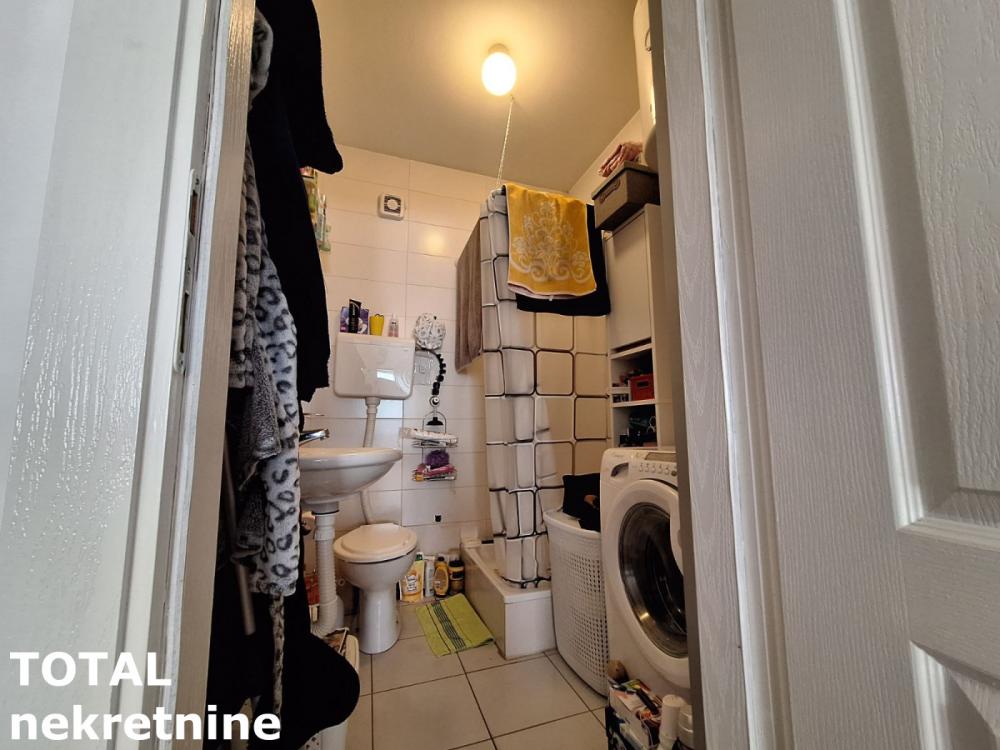 Slika 7 - Stan,NOVI SAD,TELEP,kv: 50.00, € 125000, ID: 1102553