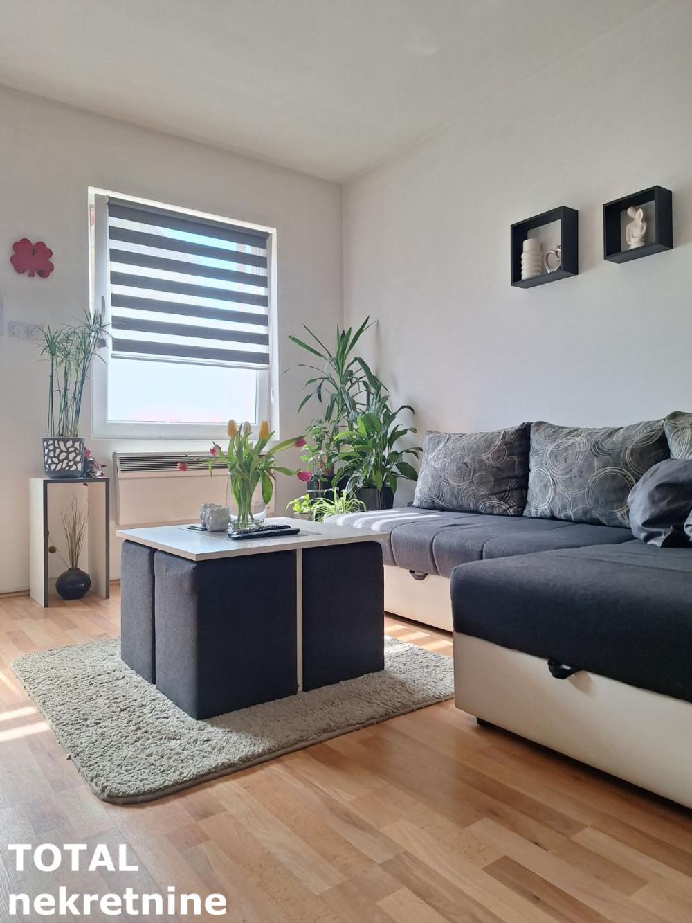 Slika 10 - Stan,NOVI SAD,TELEP,kv: 50.00, € 125000, ID: 1102553