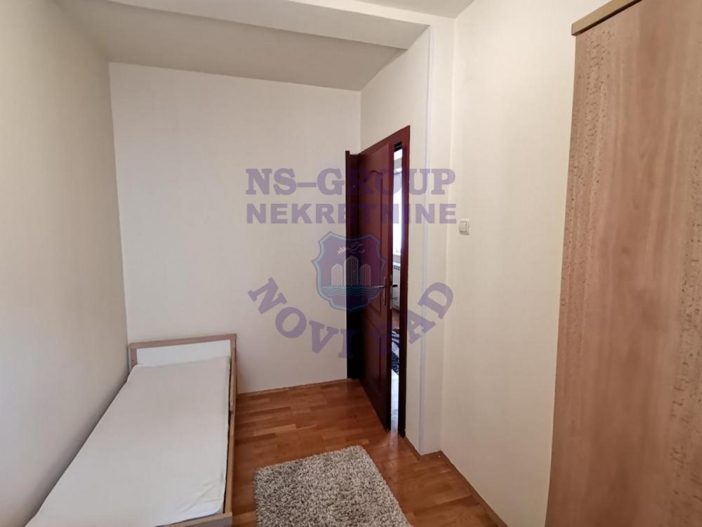 Slika 8 - 570193-Dvoiposoban-47m2-Bulevar