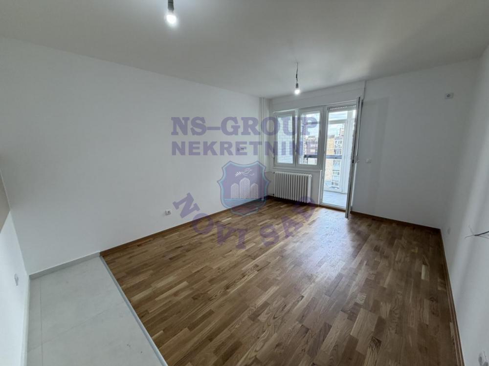 Slika 0 - Jednoiposoban, 42m2, Kej žrtava racije Novi Sad, sa terasom, ima lift