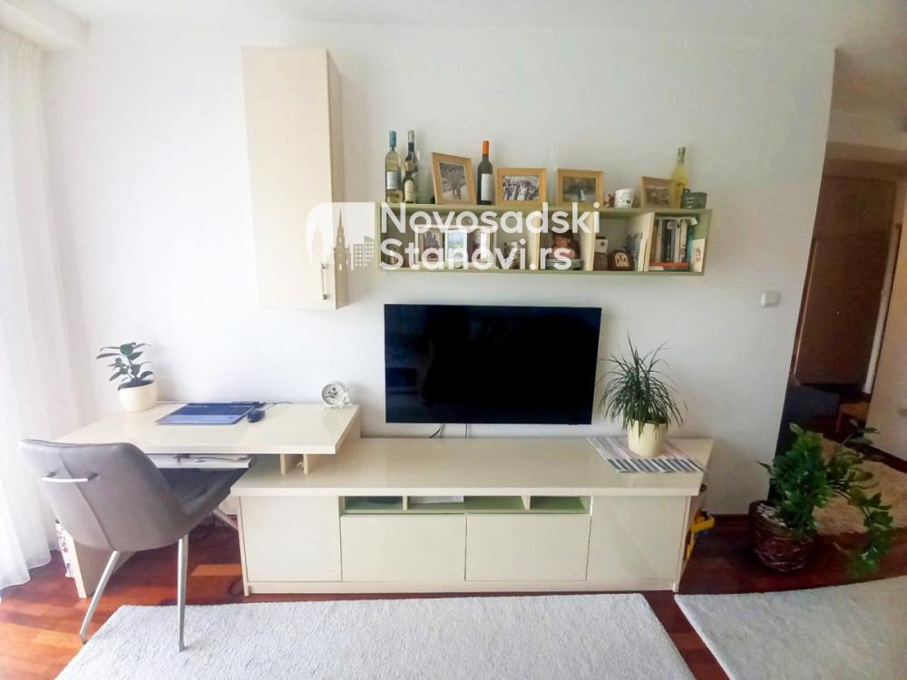 Slika 5 - Trosoban stan na Limanu IV