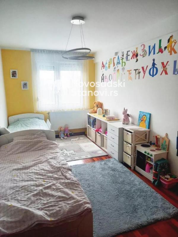 Slika 7 - Trosoban stan na Limanu IV