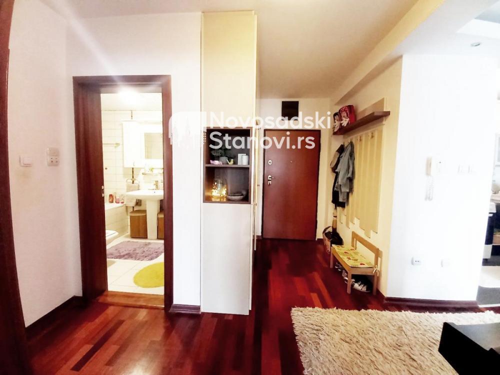 Slika 3 - Trosoban stan na Limanu IV