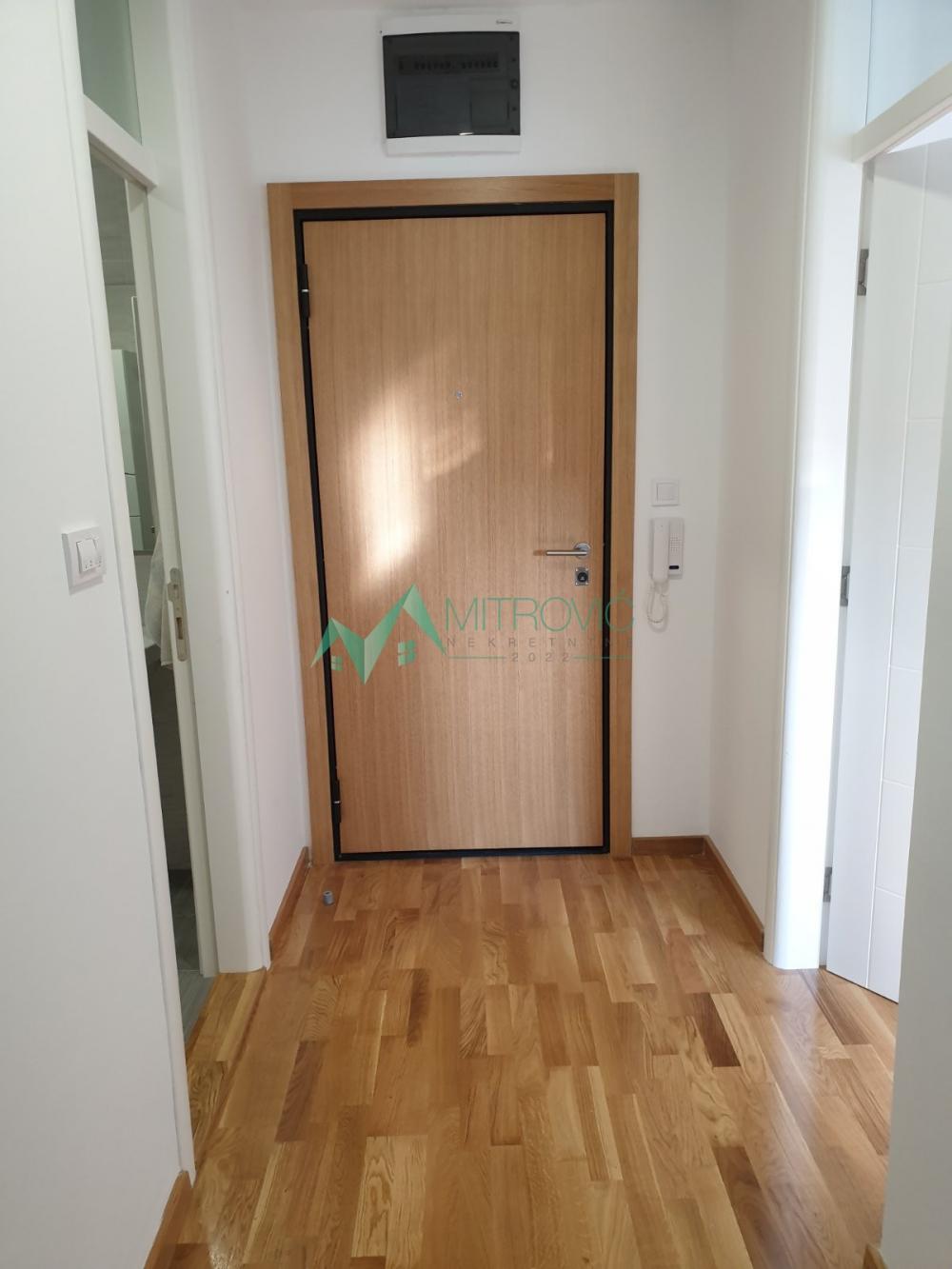 Slika 6 - Jednoiposoban stan 40m2 - Telep 