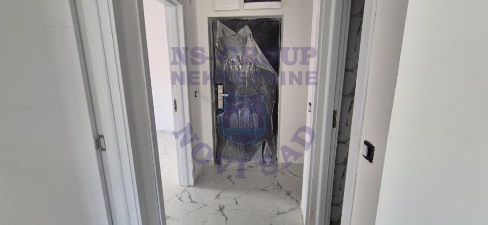 Slika 7 - 570415-Trosoban stan na Salajci!