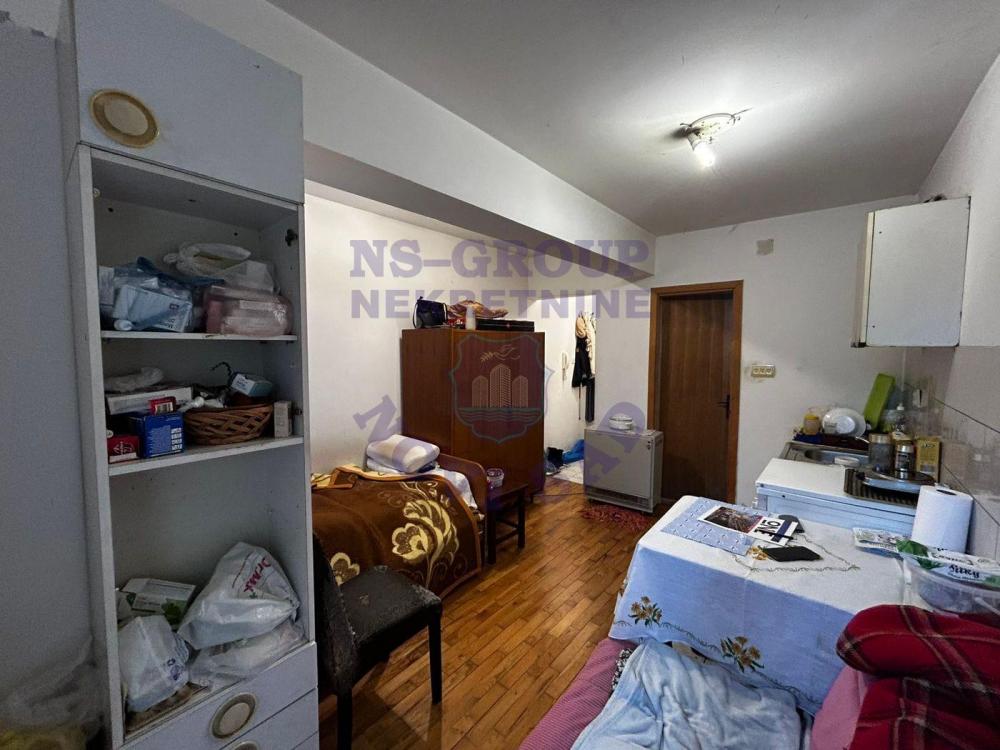 Slika 3 - 570357-Garsonjera na Salajci!