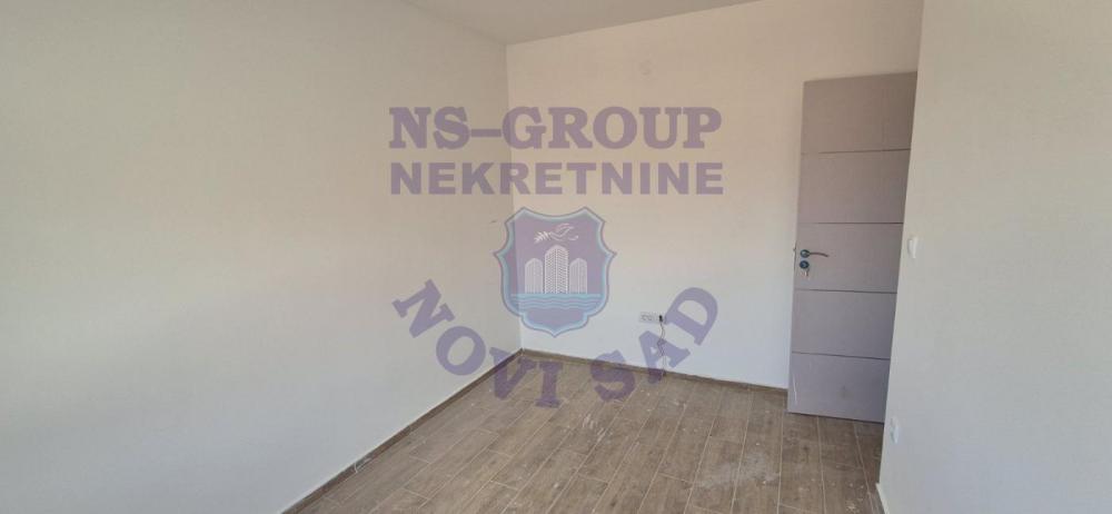Slika 6 - Odličan četvorosoban stan na Telepu! 