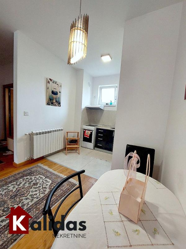 Slika 5 - Stan,NOVI SAD,CENTAR,kv: 35, € 133380, ID: 1008784
