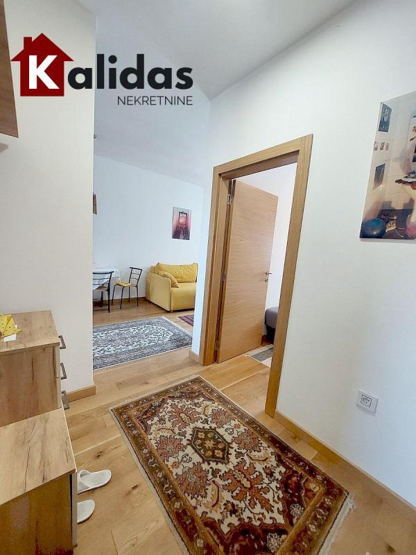 Slika 11 - Stan,NOVI SAD,CENTAR,kv: 35, € 133380, ID: 1008784