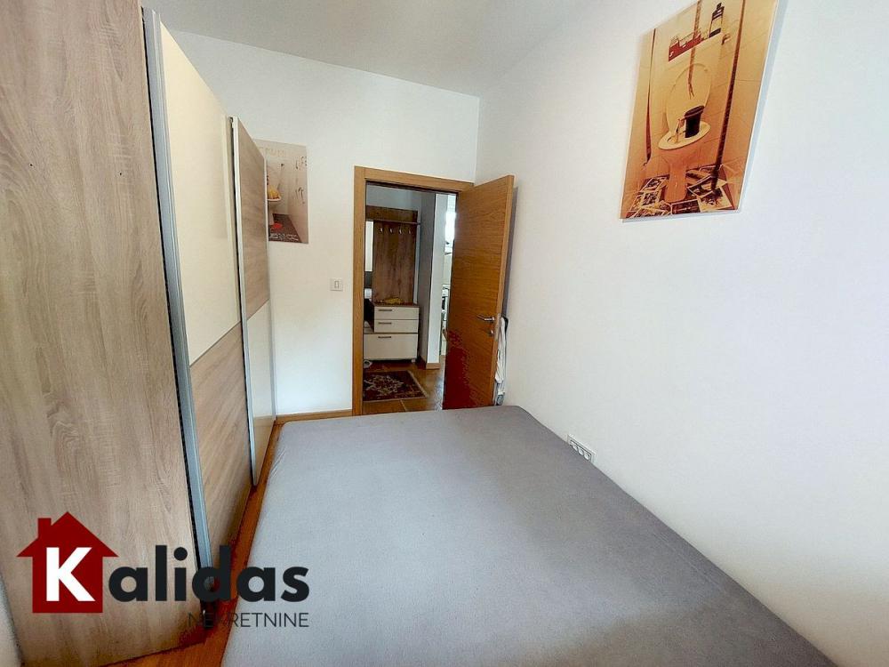 Slika 10 - Stan,NOVI SAD,CENTAR,kv: 35, € 133380, ID: 1008784