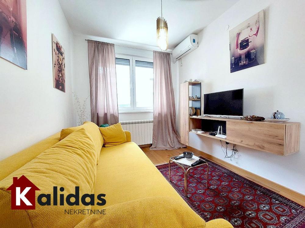 Slika 1 - Stan,NOVI SAD,CENTAR,kv: 35, € 133380, ID: 1008784