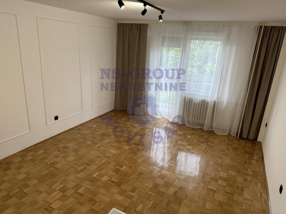 Glavna slika -Dvoiposoban, 60m2, Novo naselje Novi Sad, sa terasom, ima lift