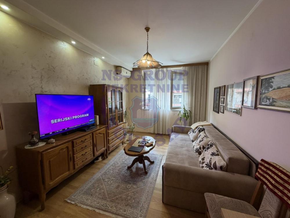Glavna slika -Dvosoban, 40m2, Nova Detelinara Novi Sad, sa terasom, sa parkingom