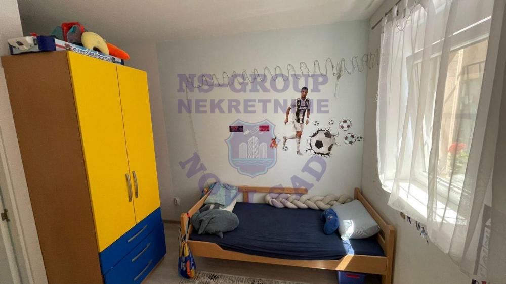 Slika 4 - Odličan trosoban stan na Socijalnom!