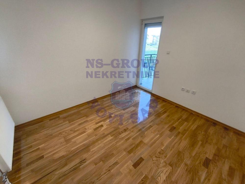 Slika 5 - Četvorosoban, 68m2, Adice Novi Sad, sa terasom