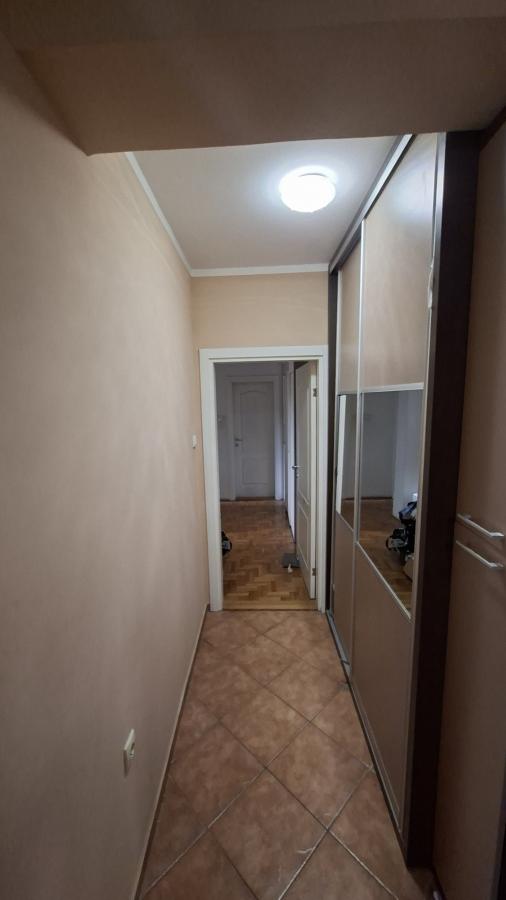 Slika 9 - Četvorosoban stan na Trgu Komenskog