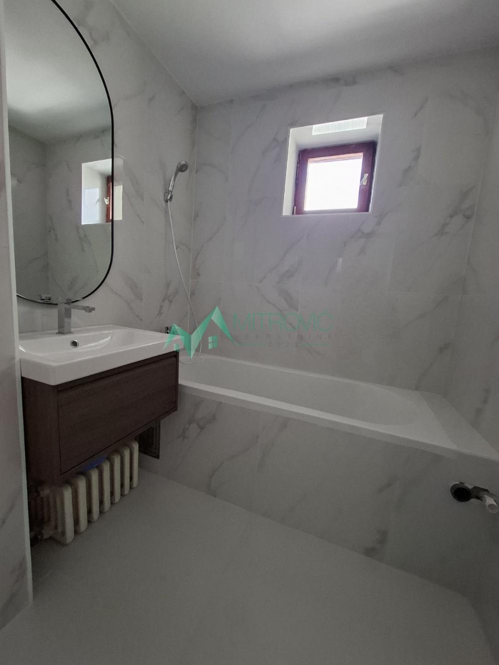 Slika 4 - Novi Sad, Nova Detelinara - renovirana garsonjera 
