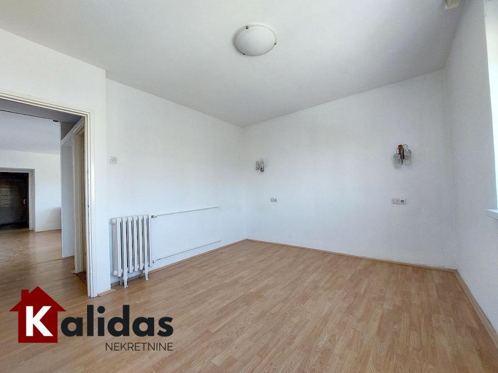 Slika 6 - Stan,NOVI SAD,LIMAN 1,kv: 64, € 195700, ID: 1008749