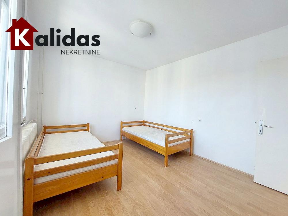 Slika 9 - Stan,NOVI SAD,LIMAN 1,kv: 64, € 195700, ID: 1008749