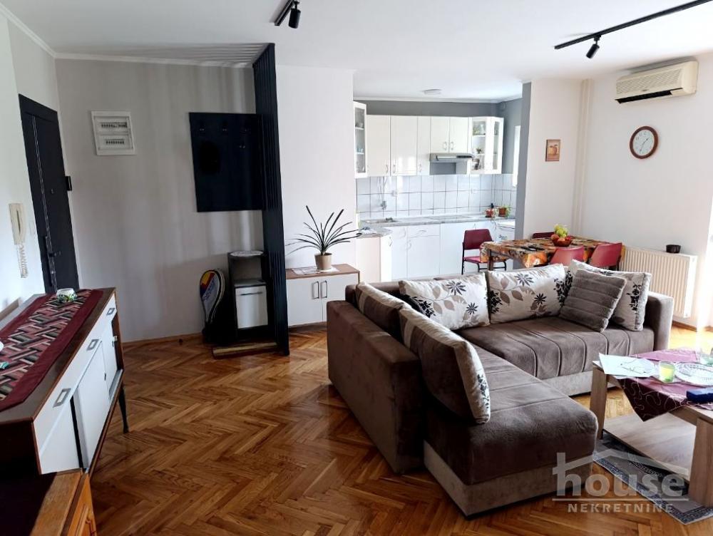 Slika 3 - Stan,NOVI SAD,AVIJACIJA,kv: 56.00, € 121360, ID: 1065748