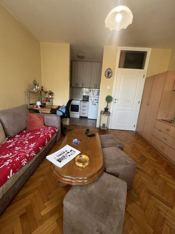 Slika 2 - Stan,NOVI SAD,PODBARA,kv: 28.00, € 77500, ID: 1059442