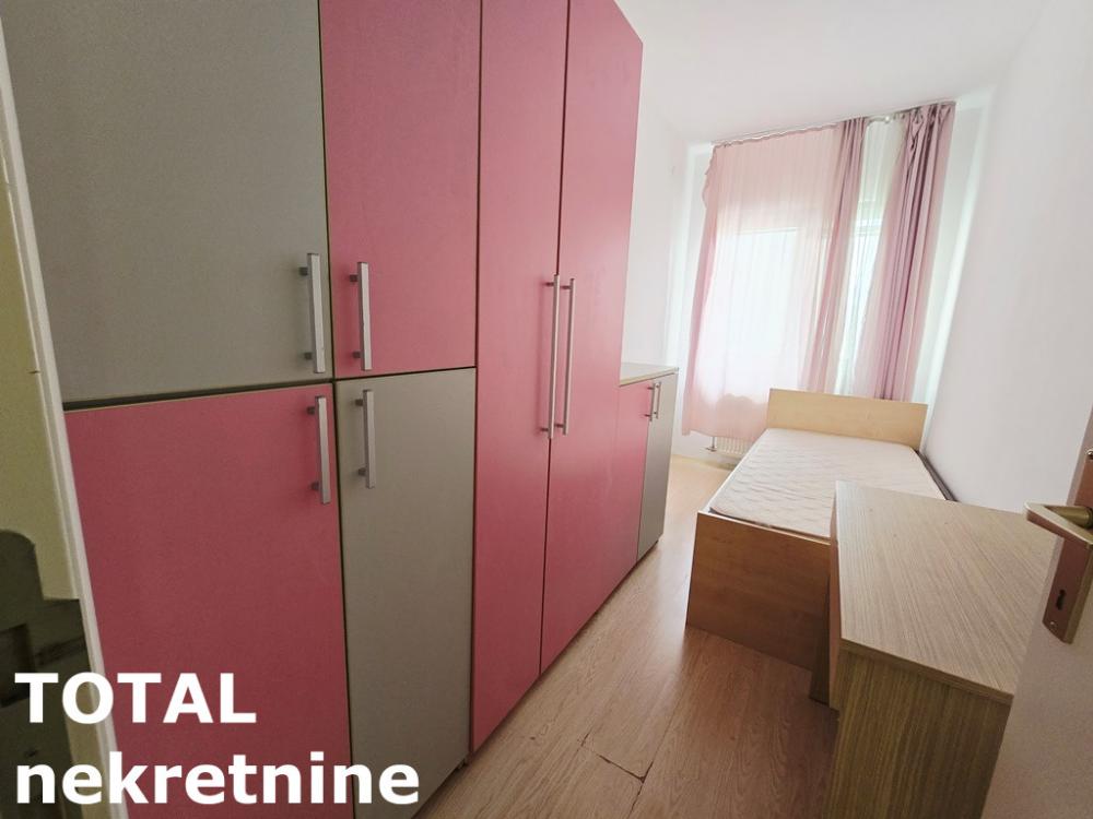Slika 6 - Stan,NOVI SAD,CENTAR,kv: 62.00, € 155000, ID: 1102635