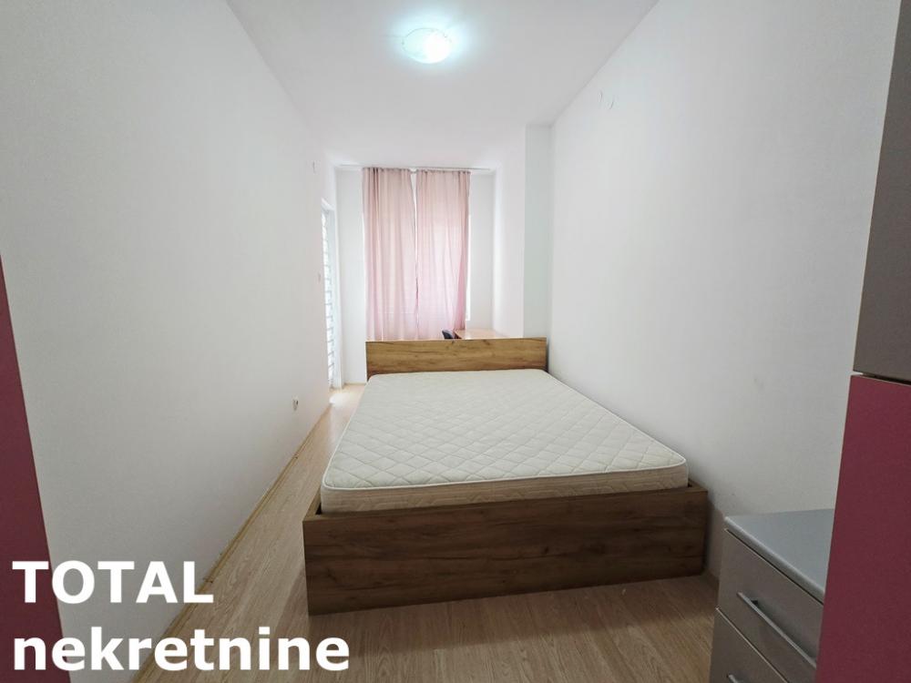 Slika 4 - Stan,NOVI SAD,CENTAR,kv: 62.00, € 155000, ID: 1102635