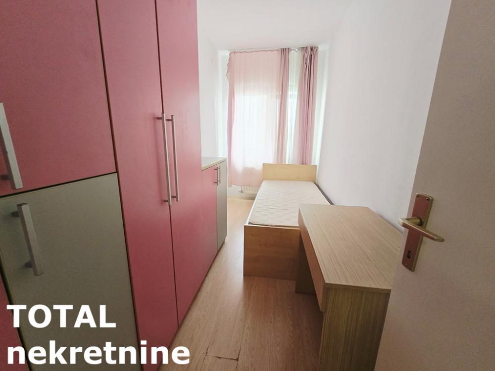 Slika 7 - Stan,NOVI SAD,CENTAR,kv: 62.00, € 155000, ID: 1102635