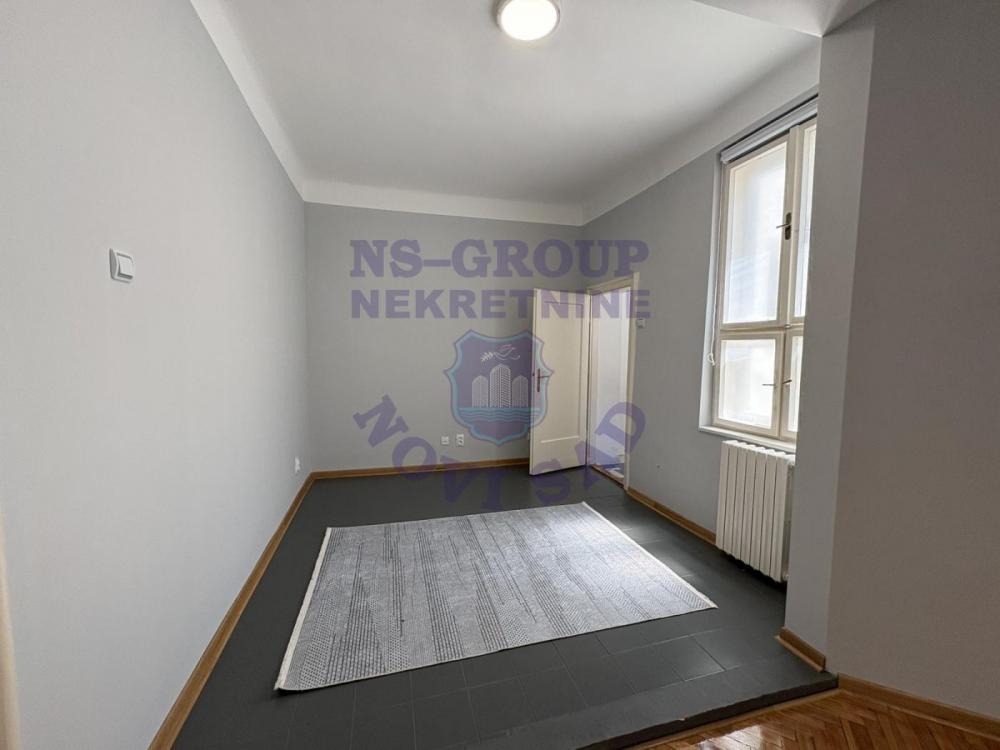 Slika 4 - Dvosoban, 84m2, Spens Novi Sad Novi Sad