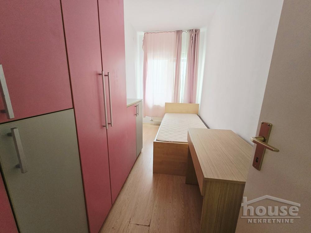 Slika 8 - Stan,NOVI SAD,CENTAR,kv: 62.00, € 155000, ID: 1065788