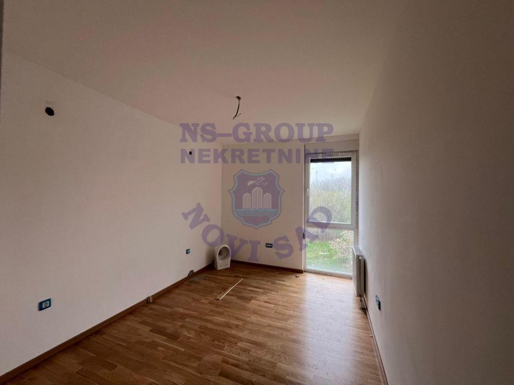 Glavna slika -Četvorosoban, 89m2, Petrovaradin Novi Sad, sa terasom