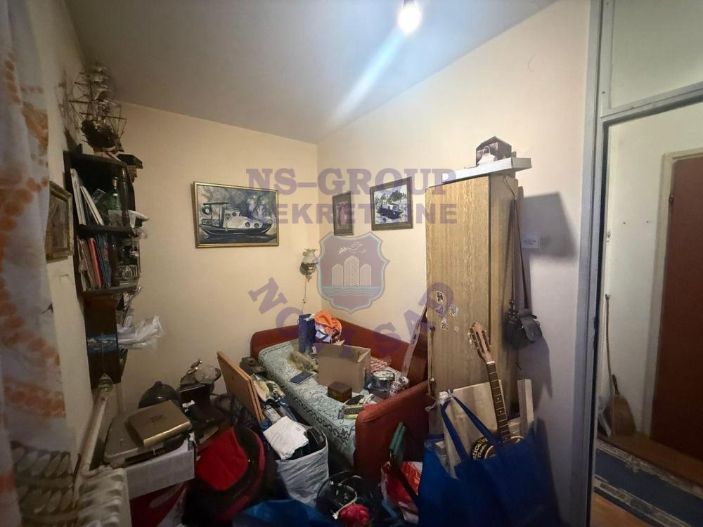 Slika 1 - Dvosoban, 46m2, Satelit Novi Sad, sa terasom, ima lift