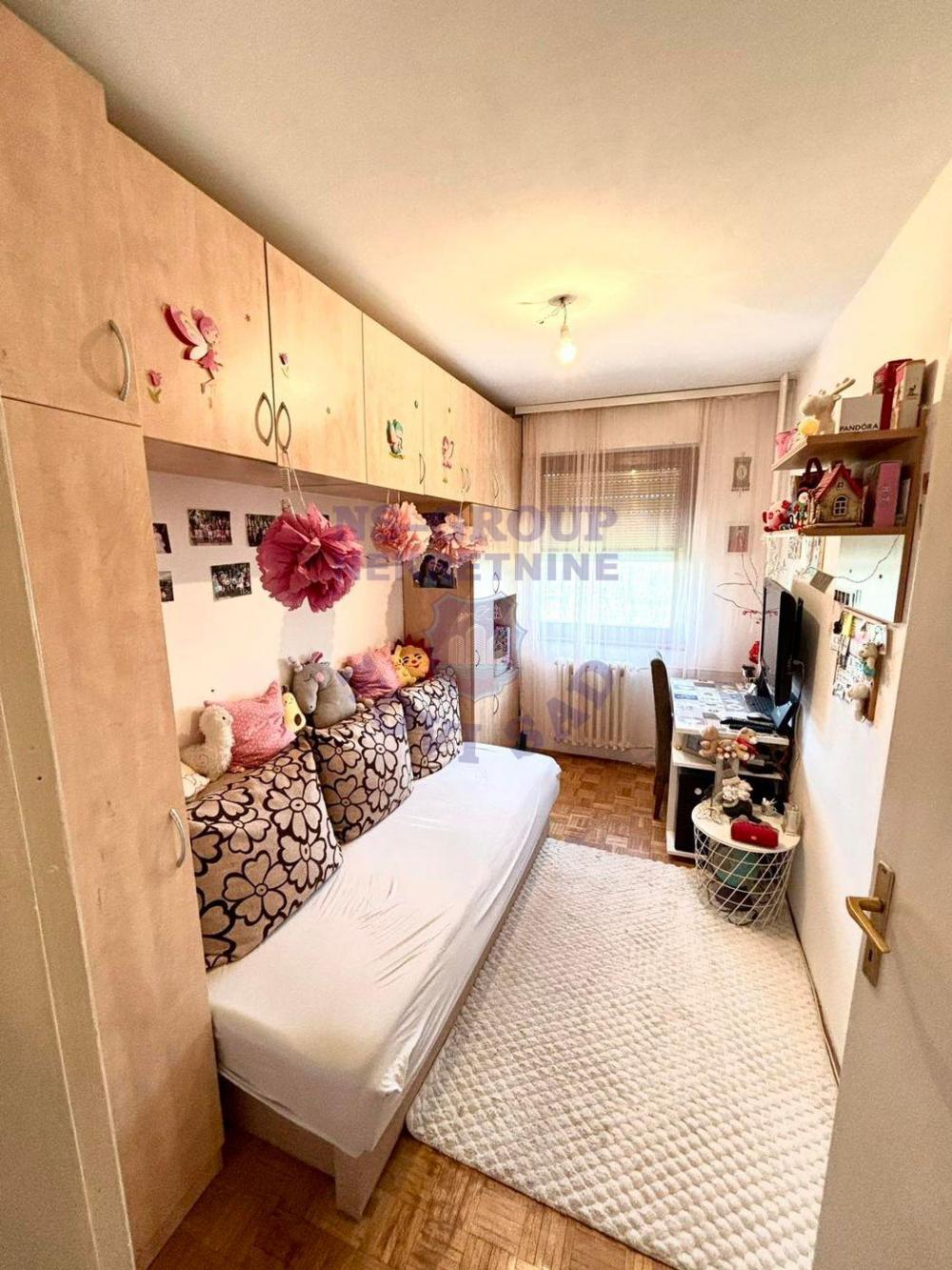 Slika 6 - Dvoiposoban, 55m2, Novo naselje Novi Sad, sa terasom, ima lift