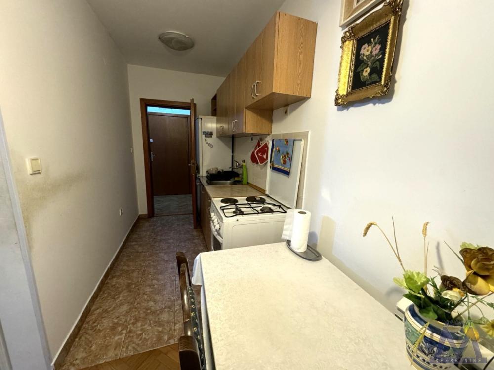 Slika 3 - Stan,NOVI SAD,NOVA DETELINARA,kv: 36, € 108500, ID: 1019368
