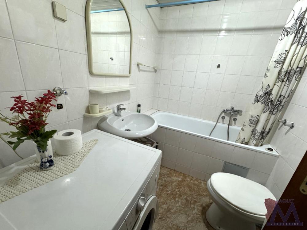 Slika 5 - Stan,NOVI SAD,NOVA DETELINARA,kv: 36, € 108500, ID: 1019368