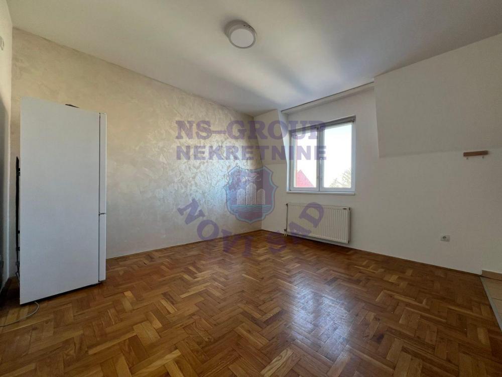 Glavna slika -568760-Dvoiposoban-49m2-Telep