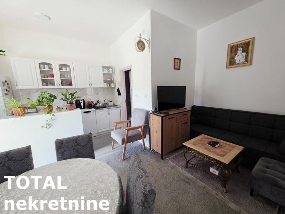 Slika 1 - Stan,VETERNIK,CENTAR,kv: 39.00, € 83000, ID: 1102621