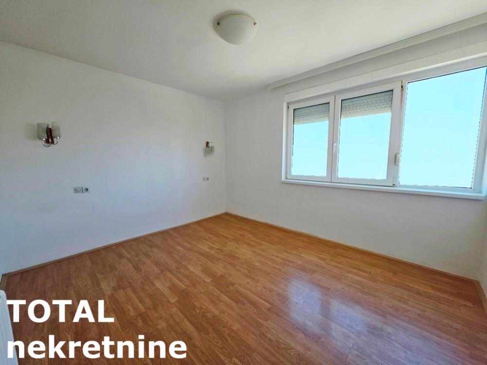 Slika 9 - Stan,NOVI SAD,LIMAN 1,kv: 64.00, € 190000, ID: 1102631