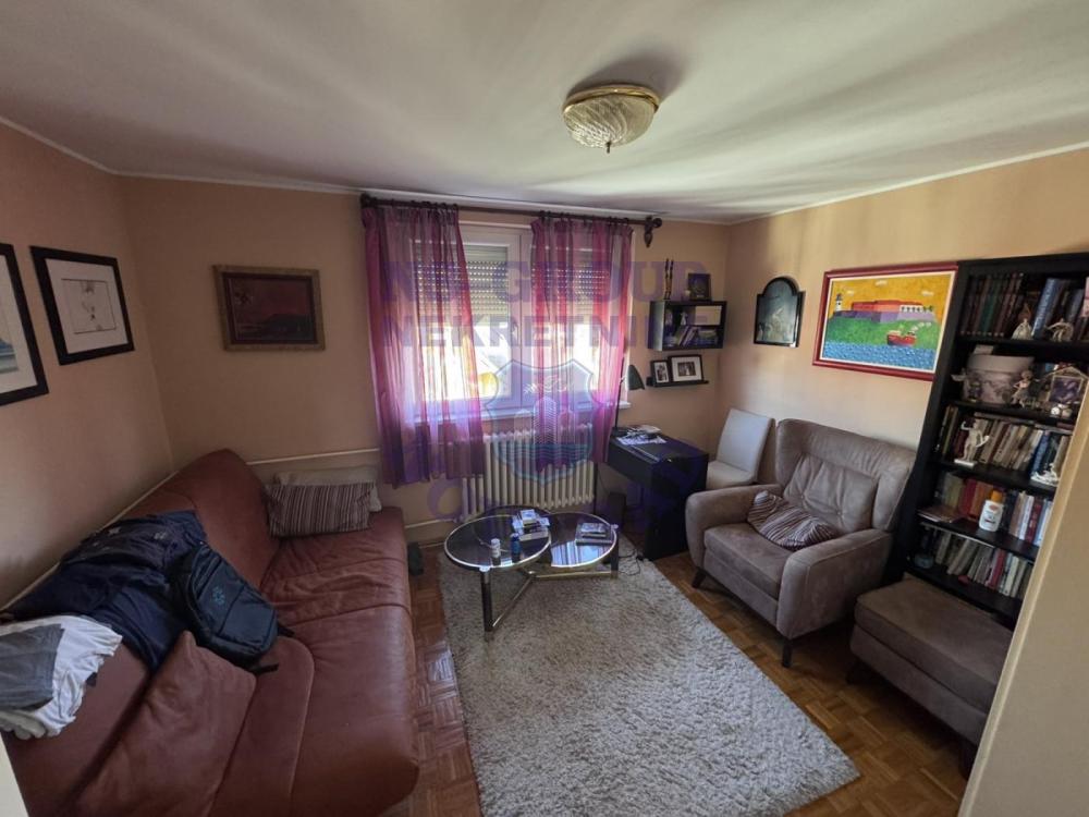 Slika 2 - Trosoban, 89m2, Spens Novi Sad Novi Sad, sa terasom, ima lift