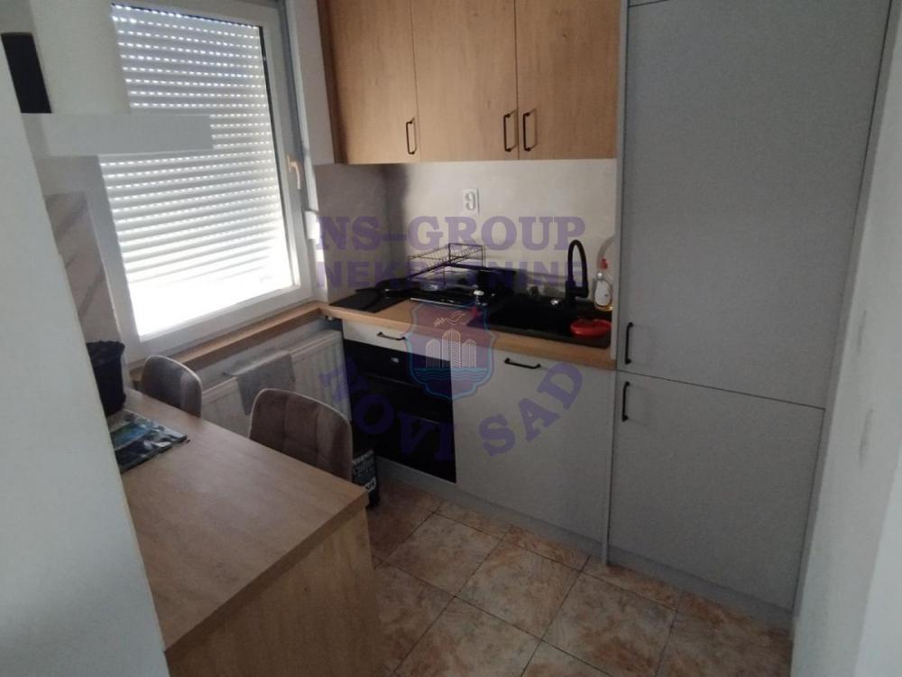 Slika 2 - Prodaja stana, 45m2, Grbavica Novi Sad, sa terasom