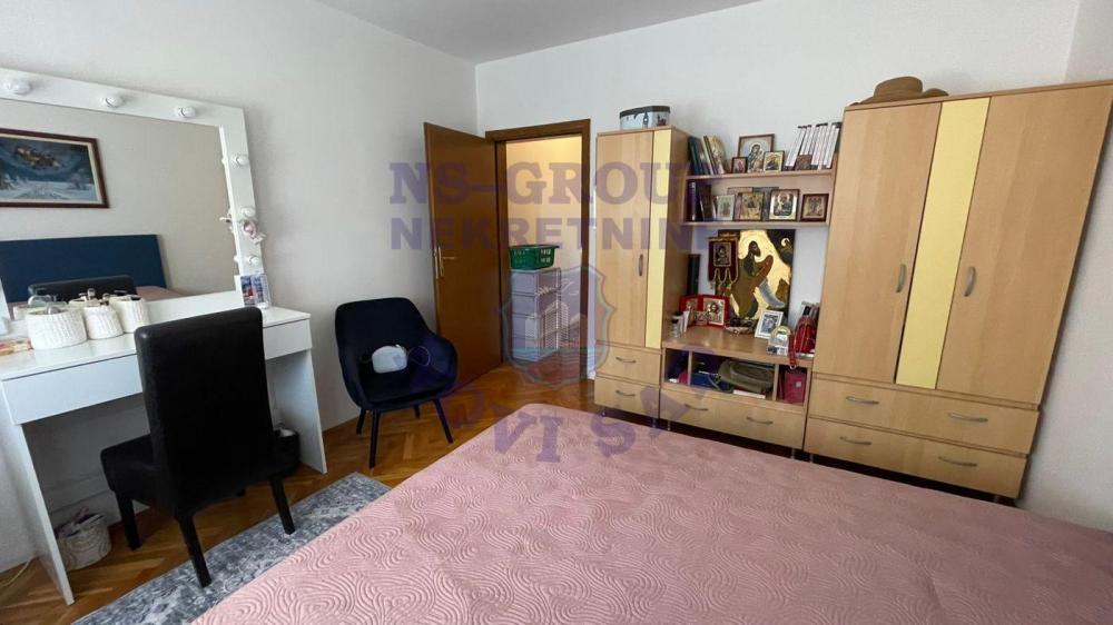 Slika 5 - Troiposoban stan na Novom Naselju 