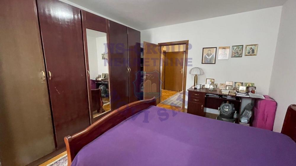 Slika 7 - Troiposoban stan na Novom Naselju 