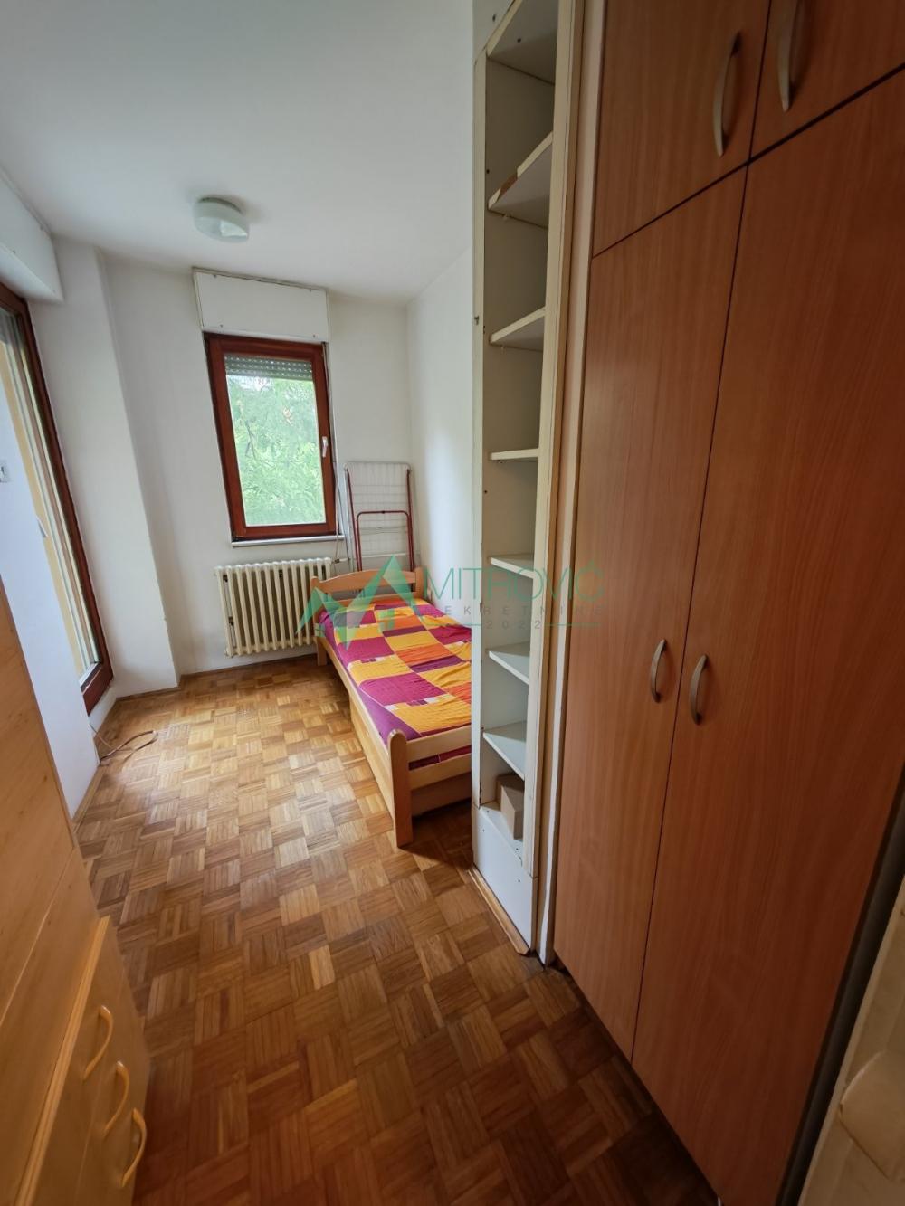 Slika 9 - Novo naselje, 40m2. Jednoiposoban stan. 