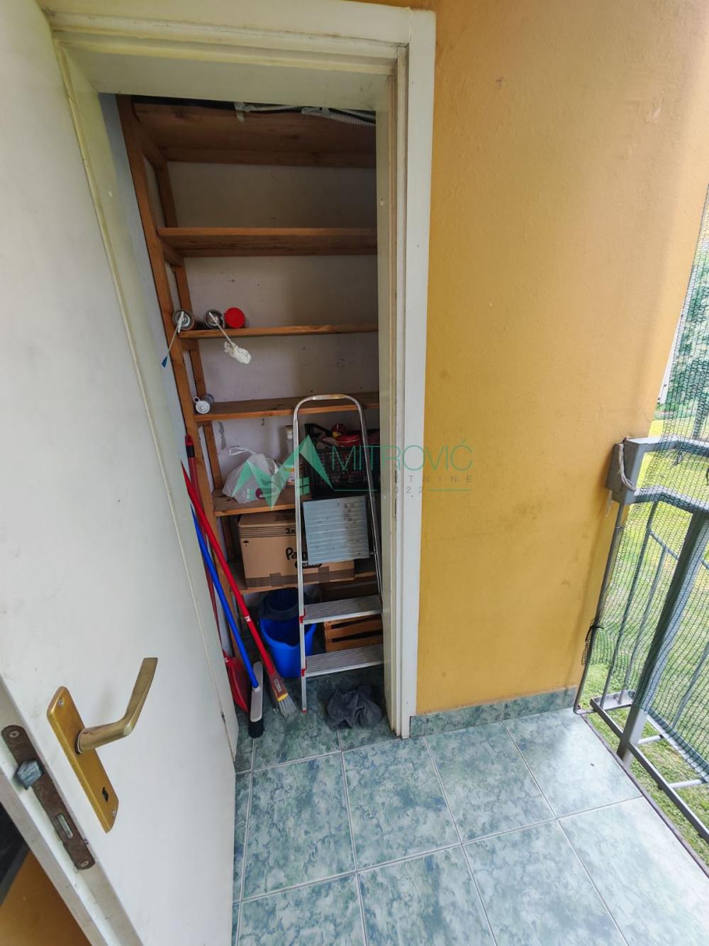 Slika 6 - Novo naselje, 40m2. Jednoiposoban stan. 