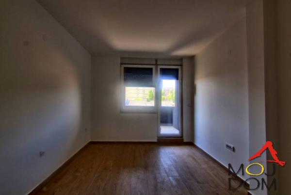 Slika 7 - Stan,NOVI SAD,TELEP,kv: 154, € 350100, ID: 1032279