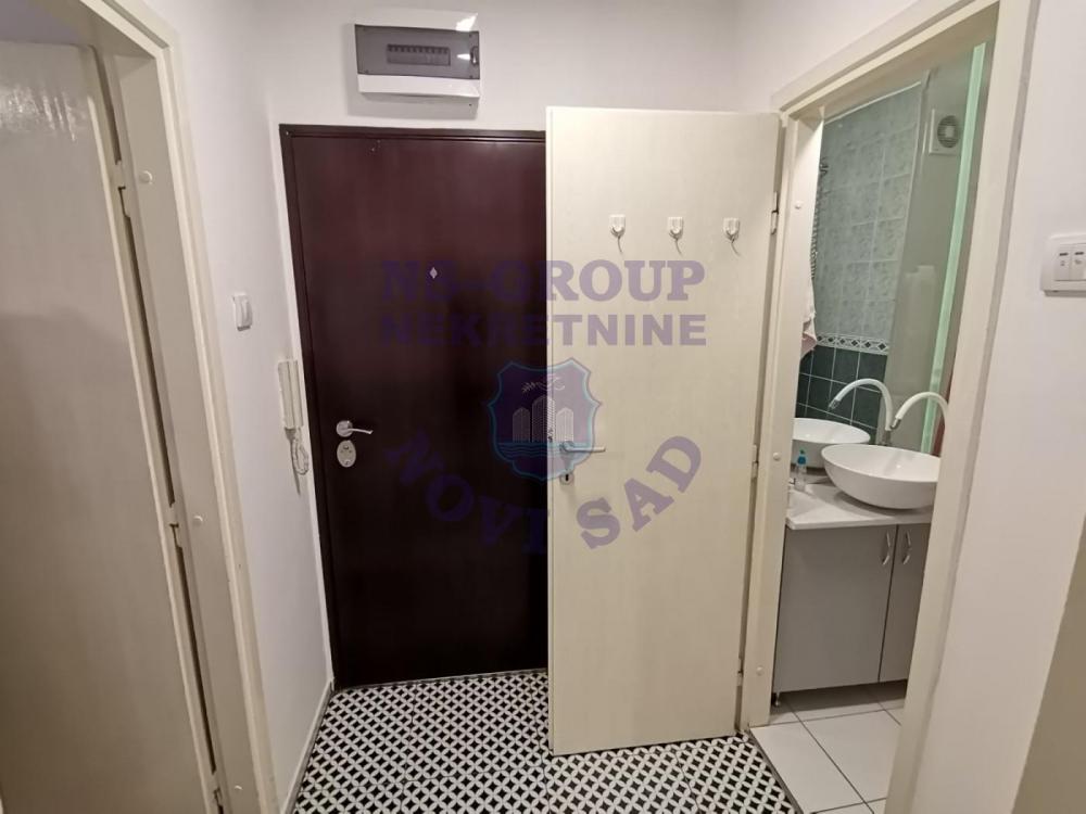 Slika 7 - Može se prepraviti u jednoiposoban, bez ulaganja, namešten, Bulevar! š. 570773