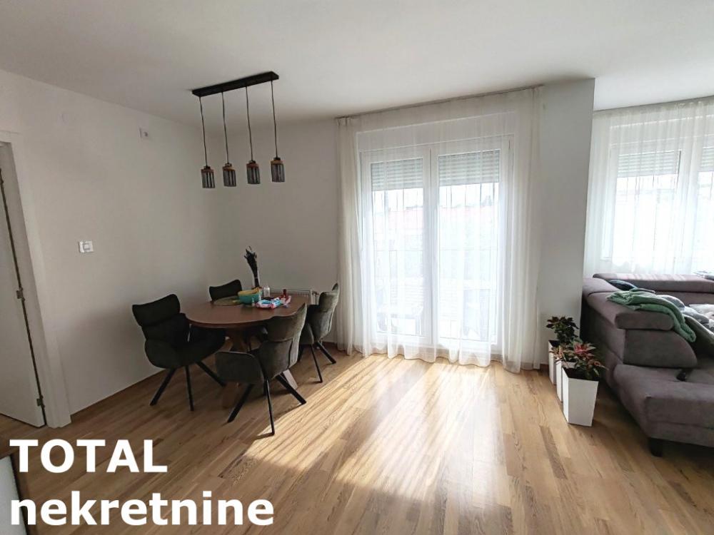 Slika 3 - Stan,PETROVARADIN,PETROVARADIN,kv: 107.00, € 239500, ID: 1102494